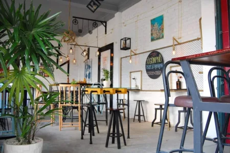 Top 10 quán café yên tĩnh ở Hà Nội