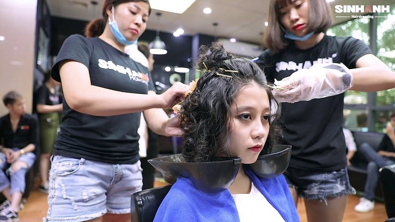 Tiệm cắt tóc Hà Nội 8