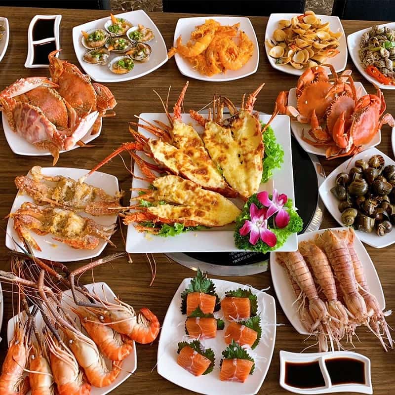 buffet hải sản Hà Nội 8