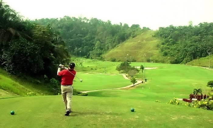 Sân golf Hà Nội 4