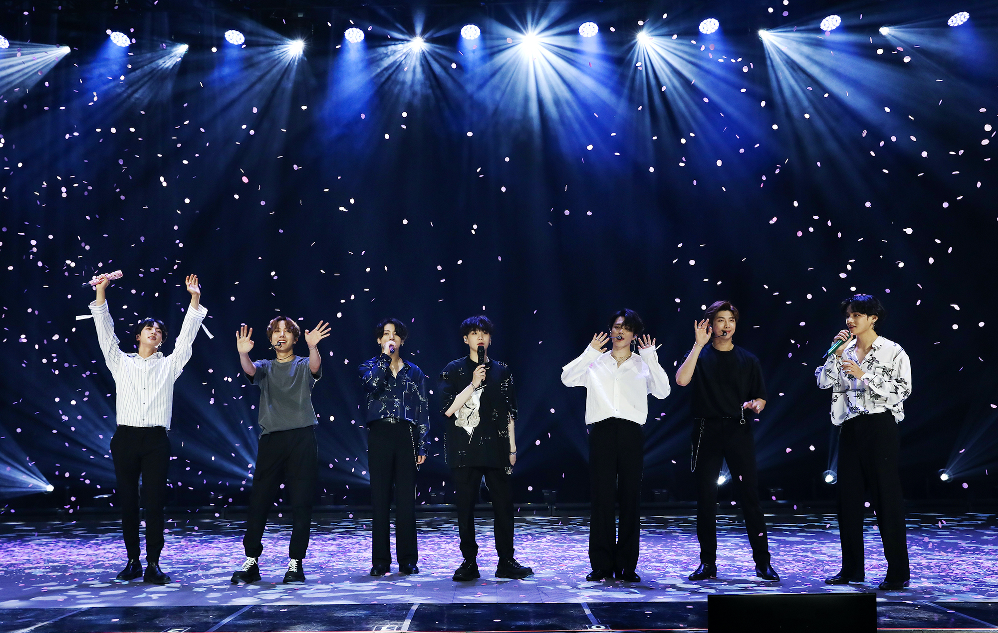 Hình ảnh concert BTS đẹp nhất blend