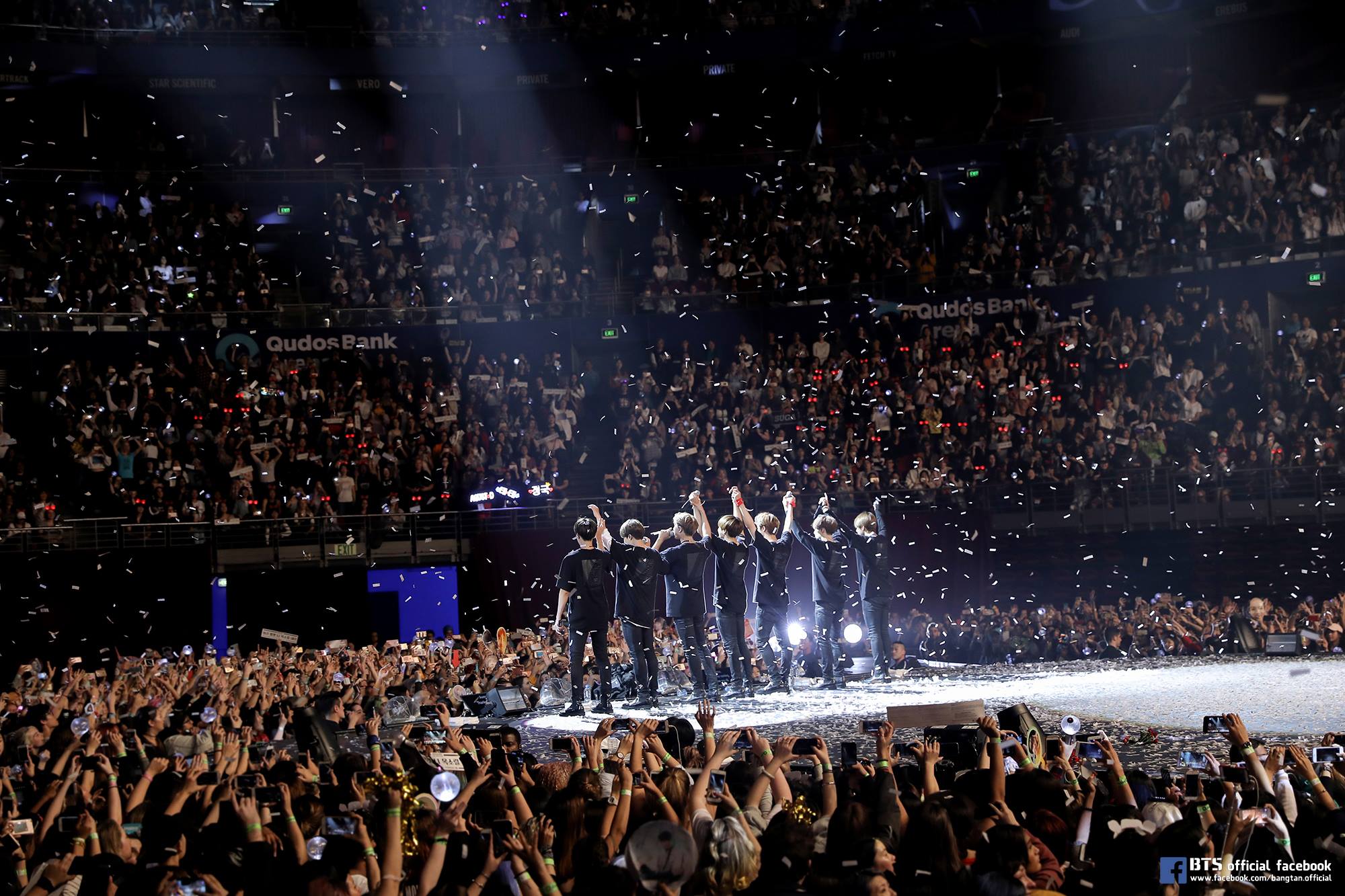 Hình ảnh concert BTS đẹp nhất blend