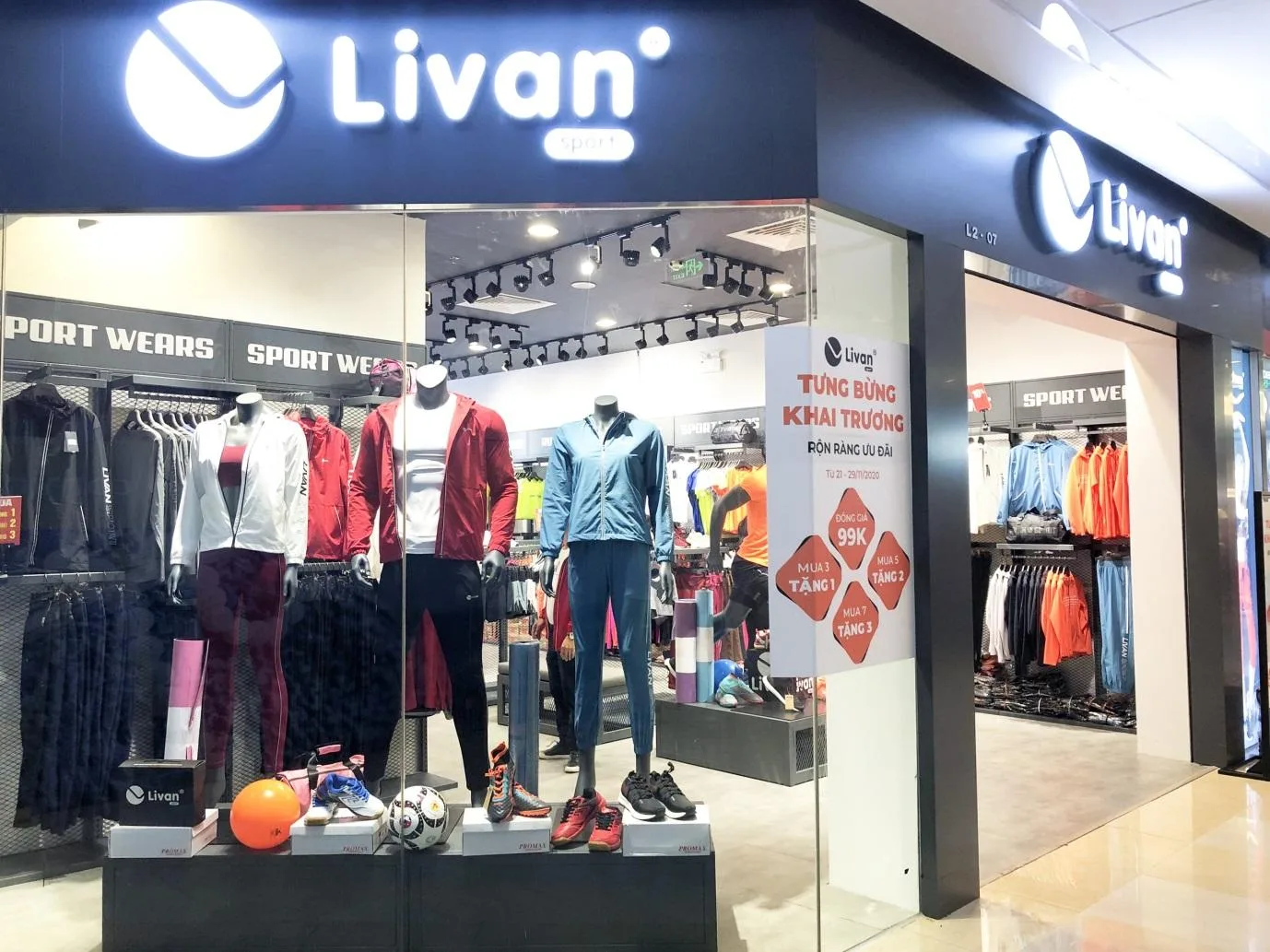 Khai trương Livan Sport - Vincom Thanh Hóa - Livan.vn